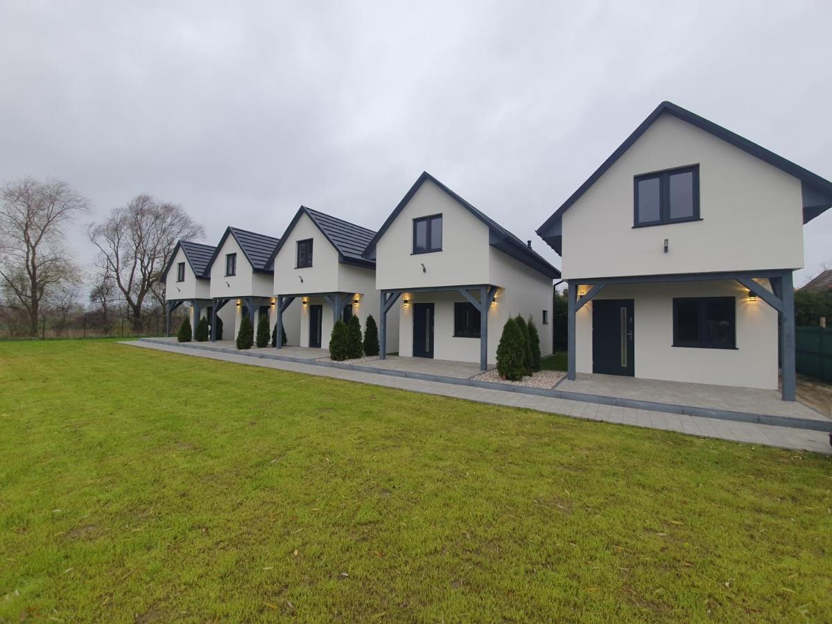 Apartamenty Wislany Przekop กดัญสก์ ภายนอก รูปภาพ